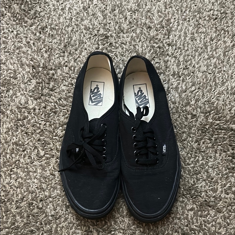 Vans Black Authentic Sneakers Classic Low-Top Size 10 M lightly used